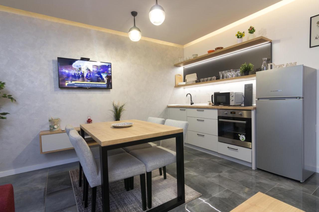 Deluxe Feliciano Apartments Visoko Εξωτερικό φωτογραφία